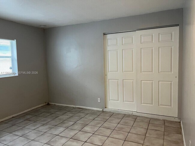 Foto del edificio - 1439 NW 8th Ave