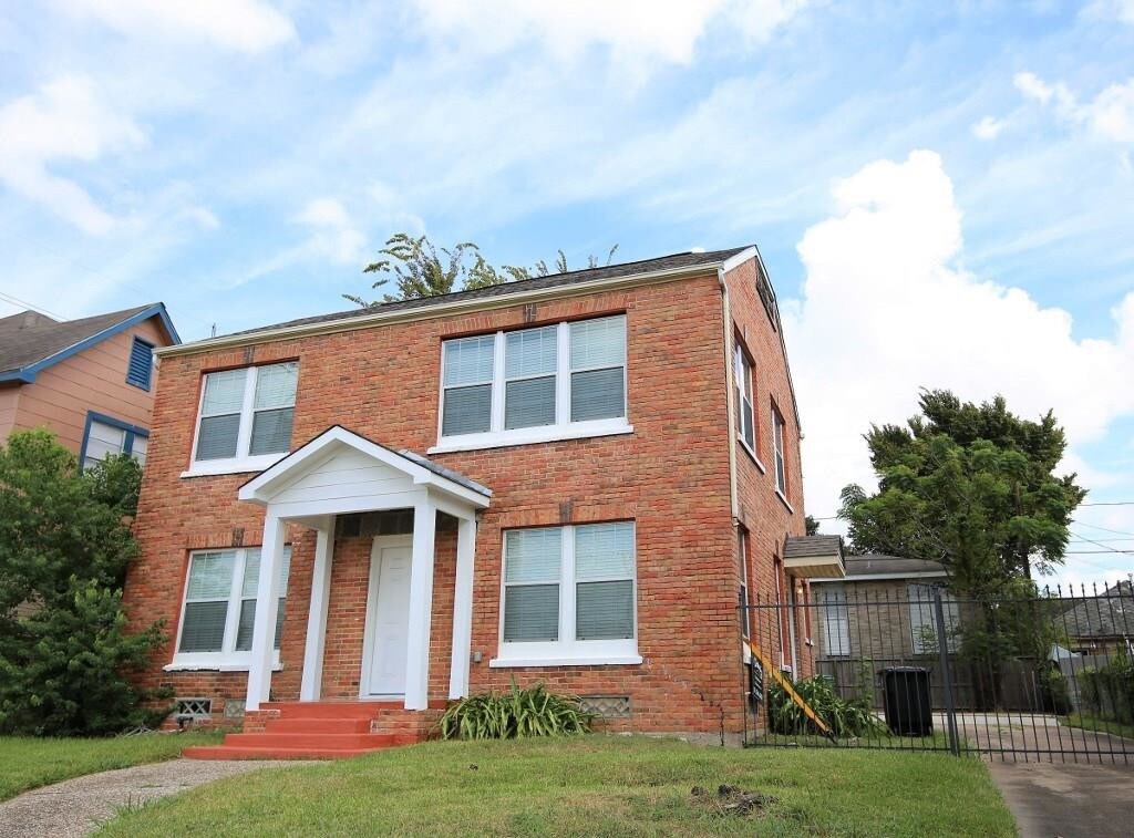 Primary Photo - 2605 Wheeler Ave