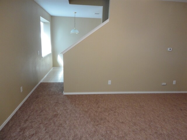 Building Photo - 305 Celia Circle