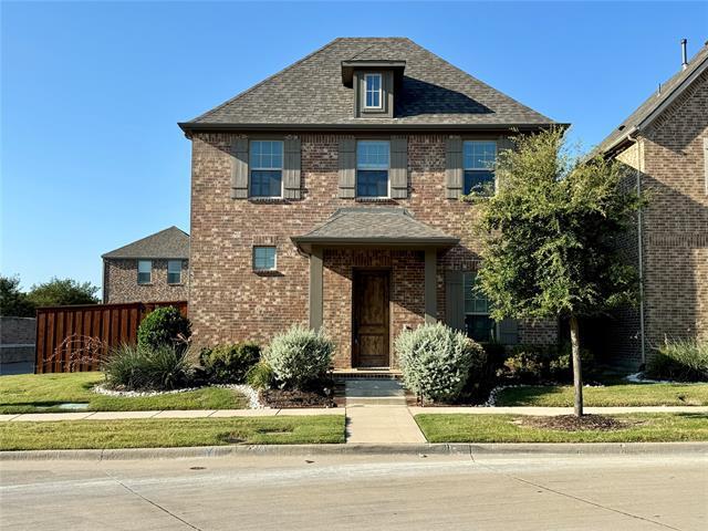Primary Photo - 1066 Fullerton Dr