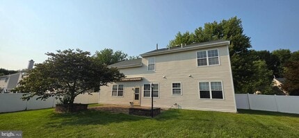 Building Photo - 35 Oakmont Terrace