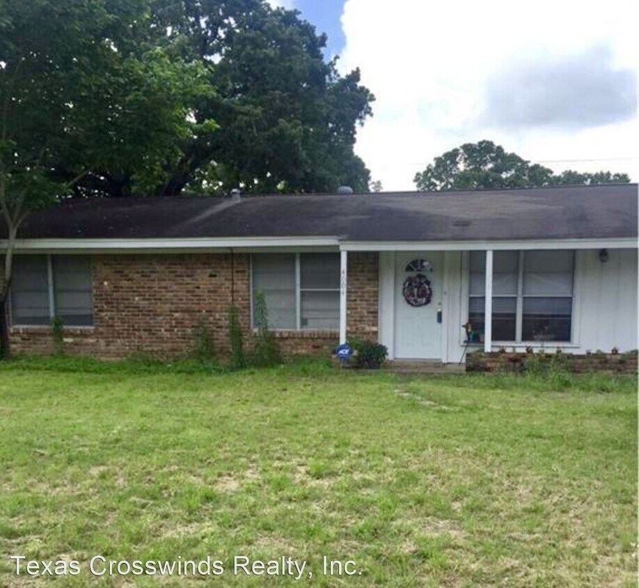 Primary Photo - 4 br, 1.5 bath House - 4004 ASPEN
