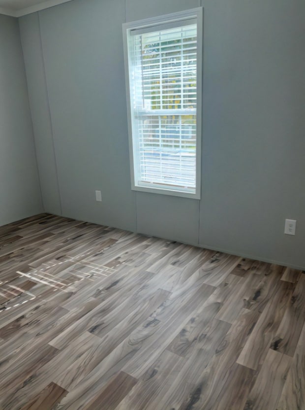 Building Photo - Room in Apartment on Lee Hy Dr