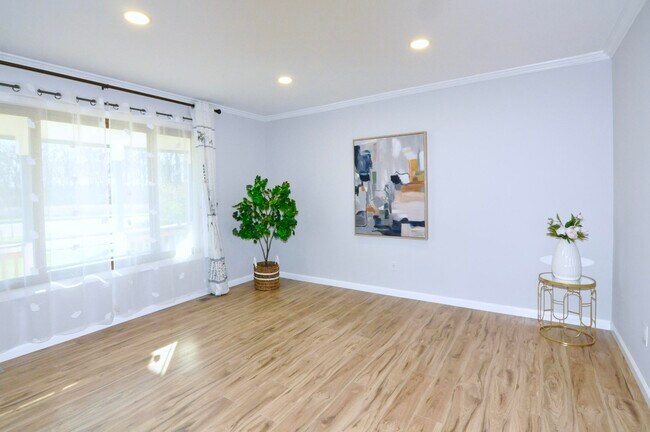 Foto del edificio - 3127 Plymouth Rd