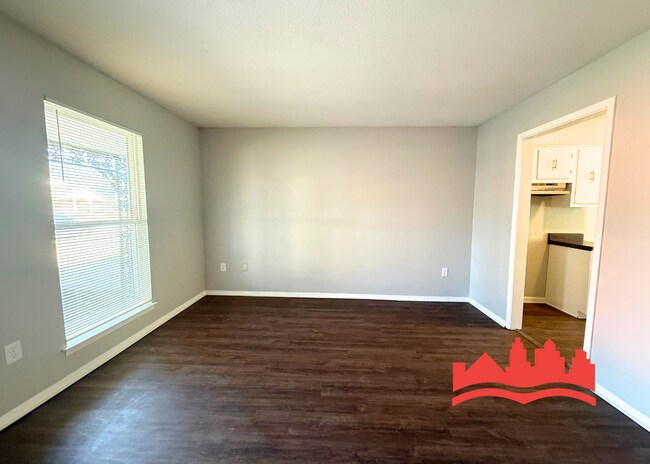 Foto del edificio - 19 Sullivan Dr