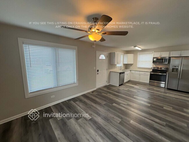 Foto del edificio - 3216 Holland Ln