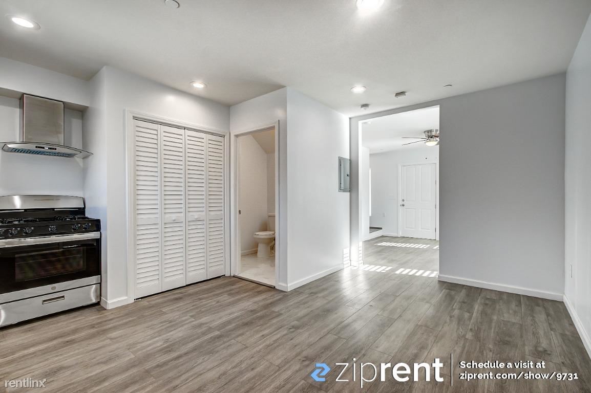 Primary Photo - 2 br, 2.5 bath Townhome - 969 South Lorena...