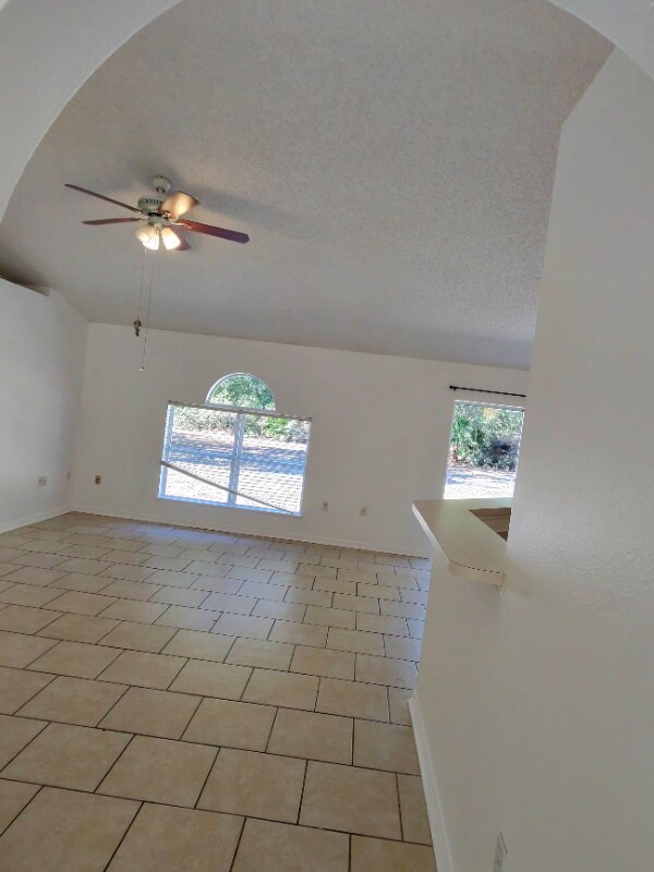 Building Photo - 19 Leidel Dr