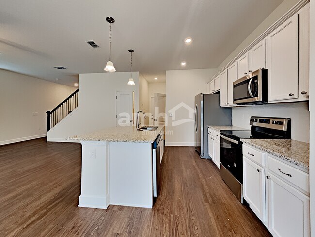 Building Photo - 4604 Birdsong Drive