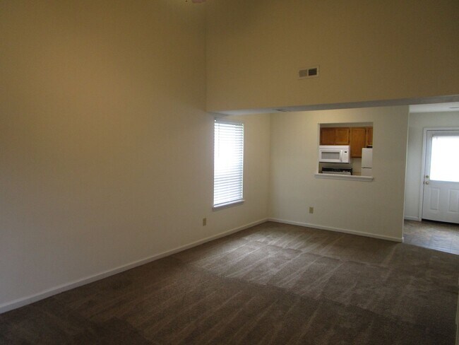Foto del edificio - 3508-3510 Delmar Ct.