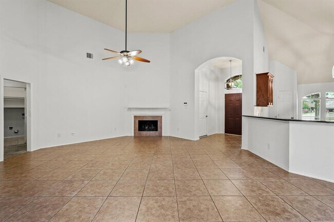 Building Photo - 17635 Arcadia Point Ln