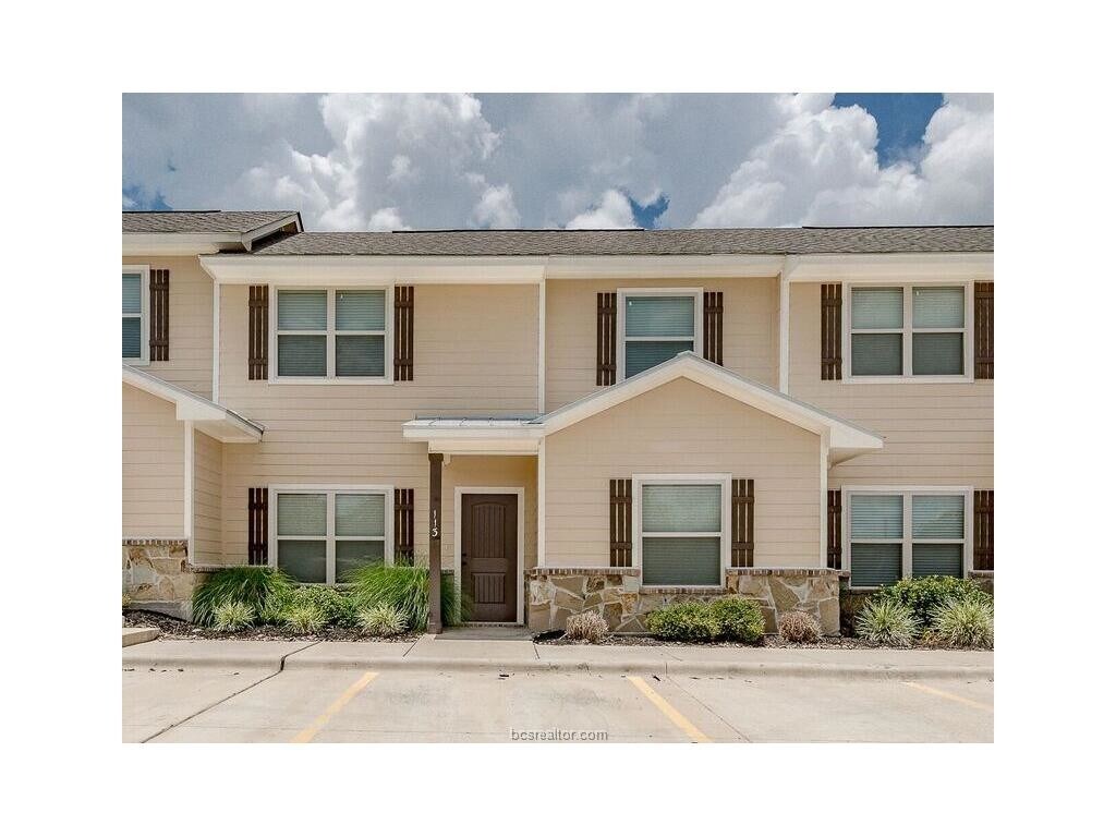 132 Watson Ln, Bryan, TX 77801 Townhome Rentals in Bryan TX