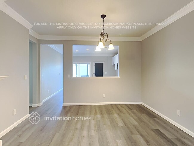 Building Photo - 1520 Bailey Dr