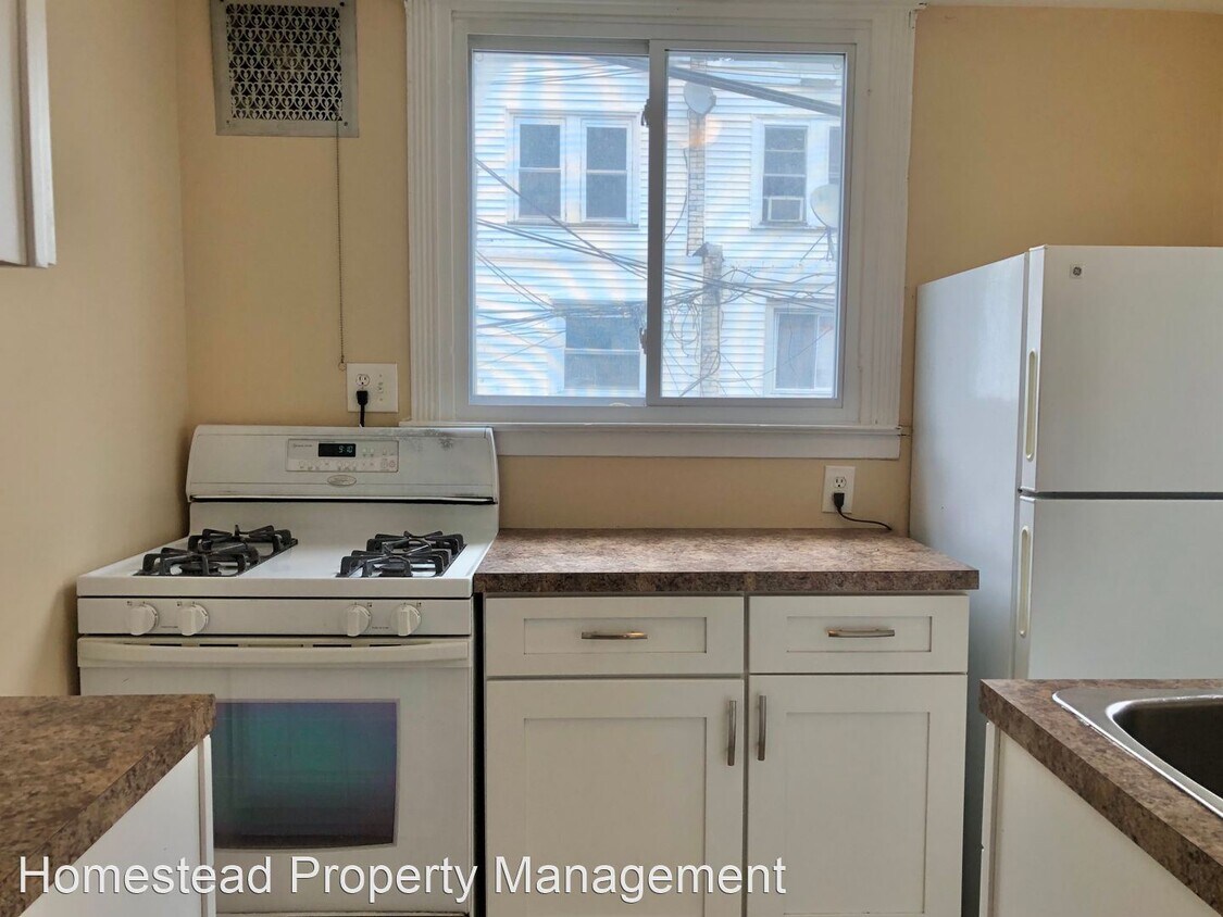 Foto principal - 2 br, 1 bath House - 405 Gilpin Road
