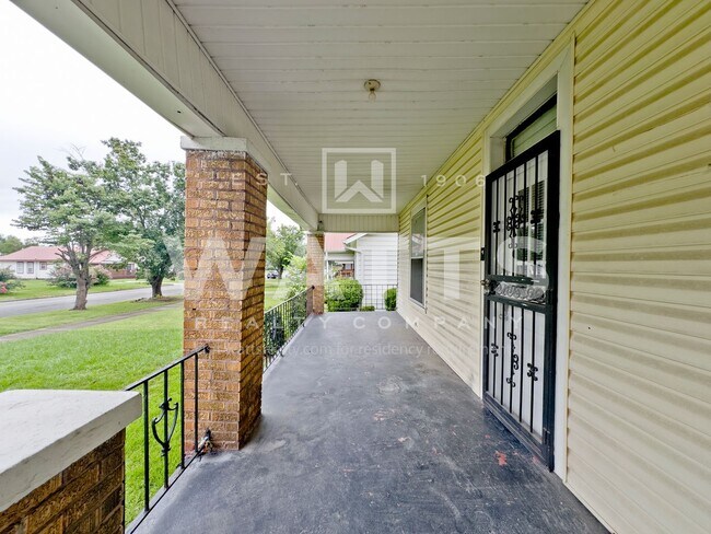 Foto del edificio - 3-Bed 2-Bath Home in Bessemer