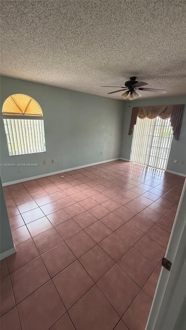 Foto del edificio - 770 E 19th St