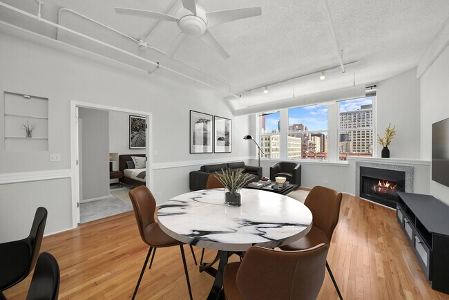 Foto del edificio - 161 W Harrison St