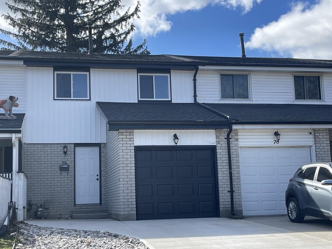 Primary Photo - 78 Fairview Crescent