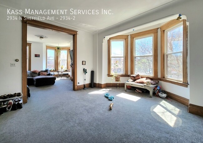 Foto del edificio - 2934 N Sheffield Ave