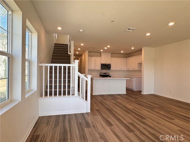 Building Photo - 4106 E Coronado Privado