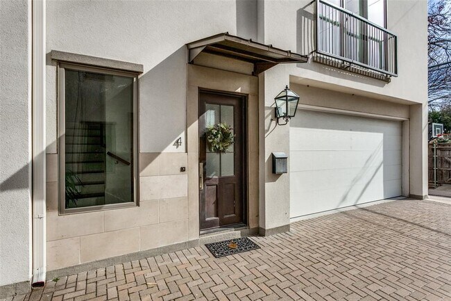Foto del edificio - 3515 Normandy Ave