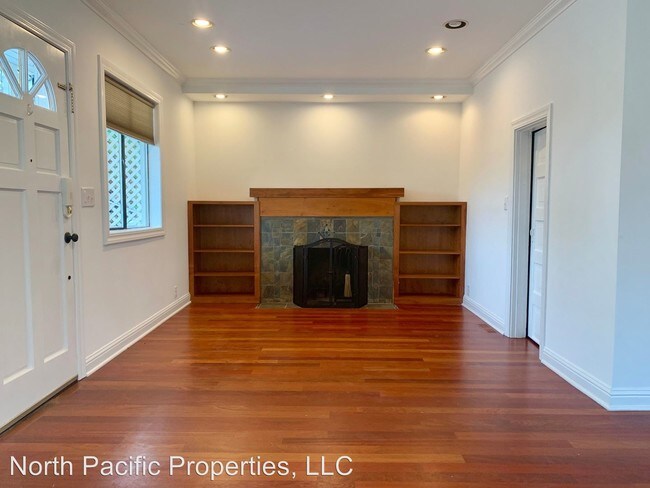 Building Photo - 2 br, 2 bath House - 2024 S Dearborn St