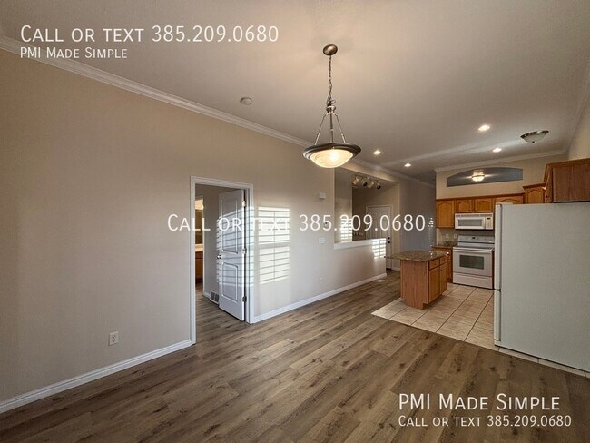 Foto del edificio - 14910 Treseder St