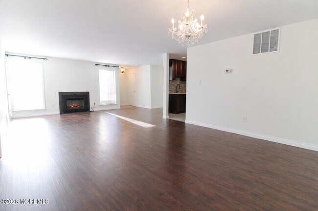 Foto del edificio - 455 Hawthorne Pl