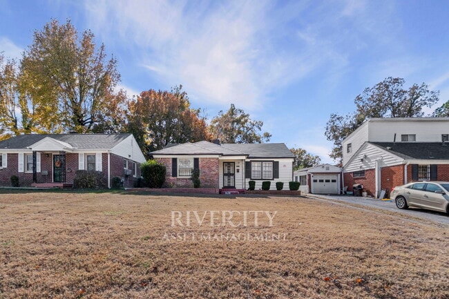 Building Photo - 1941 Quinn Ave