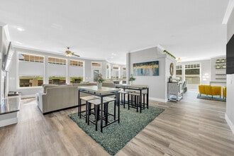 Building Photo - 53953 S River Rd