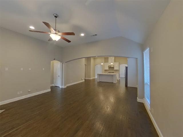 Building Photo - 401 Winehart St