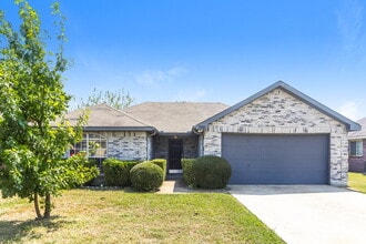 Building Photo - 1502 Killdee Ct