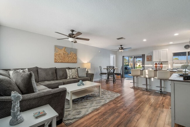 Building Photo - 1901 72nd St W