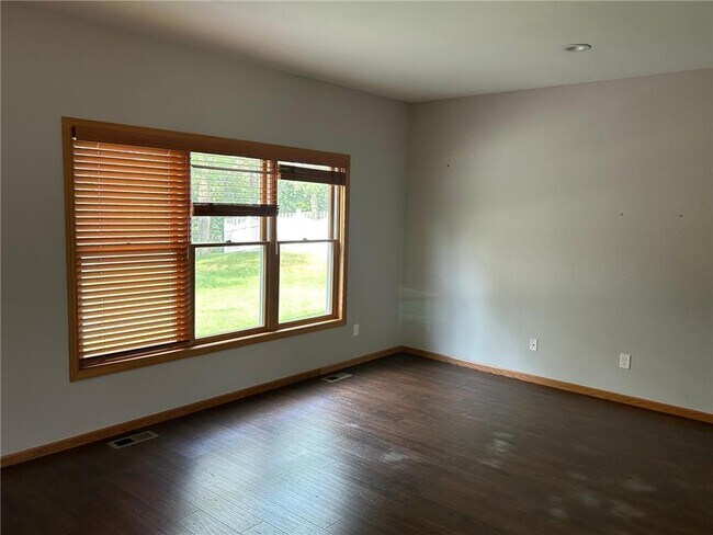 Building Photo - 2713 Galway Ct