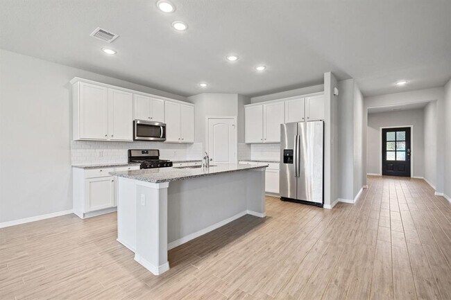 Foto del edificio - 25922 Balsamwood Dr