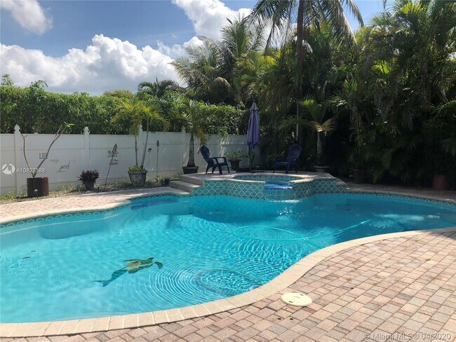 Foto del edificio - 12801 SW 148th Terrace Rd