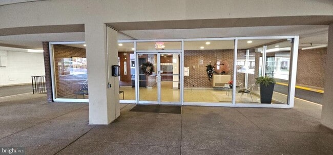 Foto del edificio - 520 N St SW