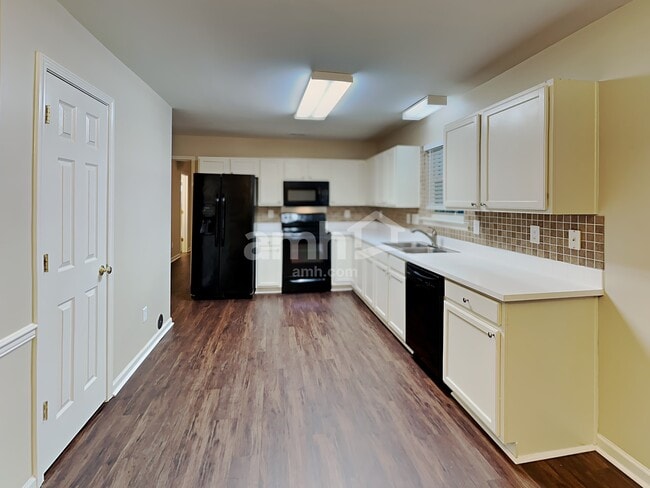 Foto del edificio - 6017 Spanish Moss Ln