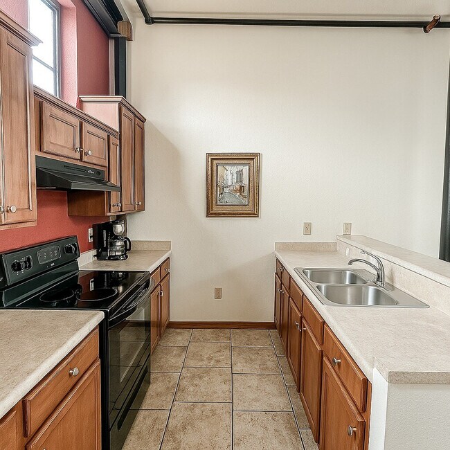 Foto del edificio - 428 N Jefferson Ave