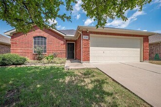 Building Photo - 2728 Enchanted Eve Dr