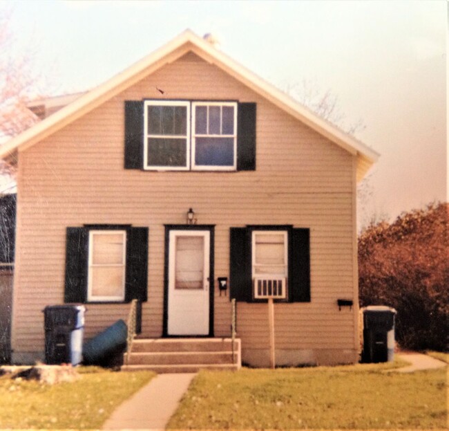 Foto del edificio - 182 3rd St NE