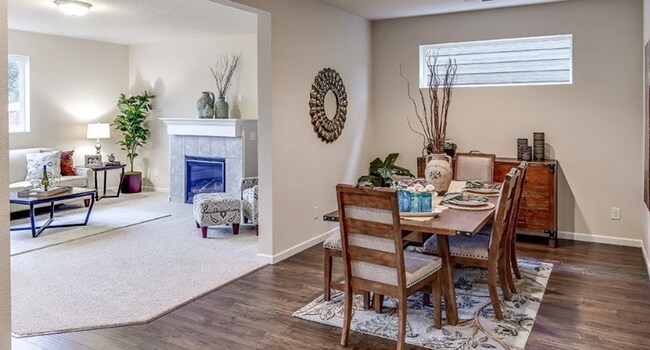 Building Photo - Beautiful Camas Home with Spacious Layout & Convenient Location!