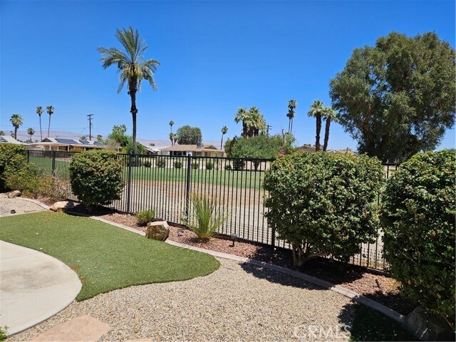Foto del edificio - 43610 Elkhorn Trail