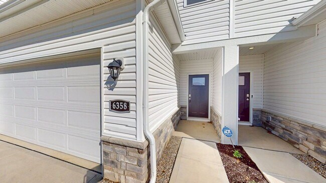 Foto del edificio - 6358 Ripken St