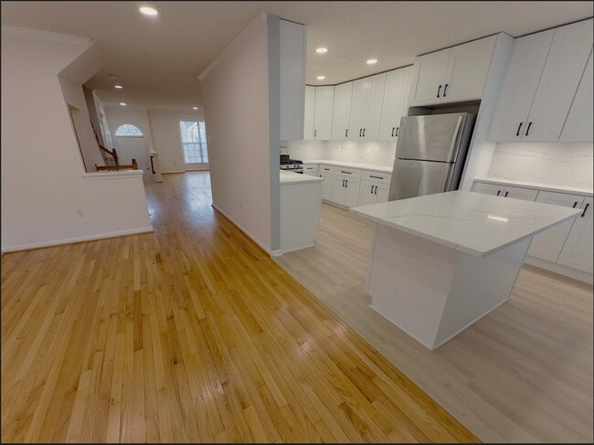 Building Photo - 2203 Bear Valley Terrace