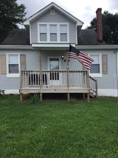 Front of House - 819 Longwood Ave