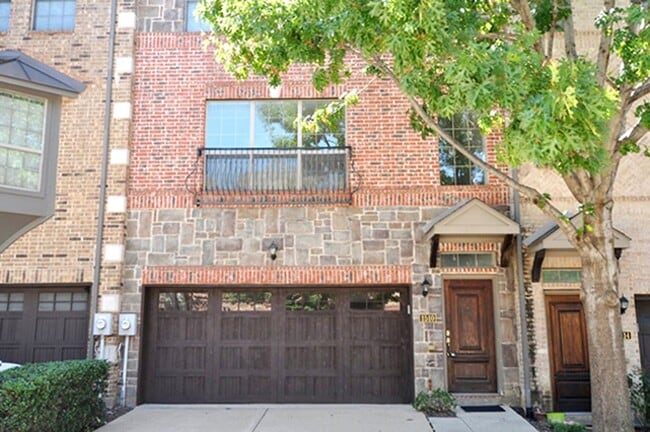 Photo - 1510 Biltmore Ln Townhome