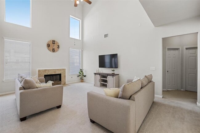 Building Photo - 3441 Shiraz Loop
