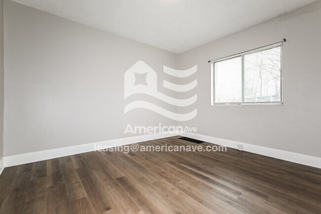 Foto del edificio - 1126 Main St