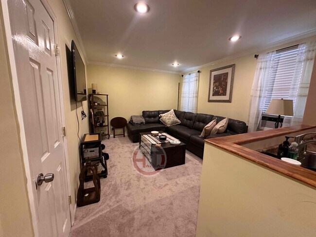 Foto del edificio - 1823 Parkview Ave